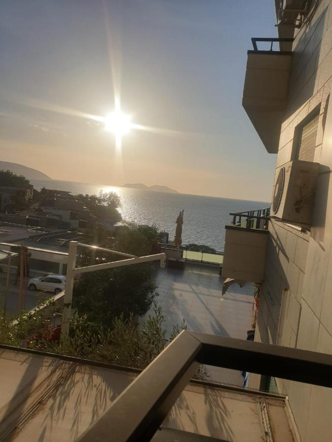 Bay Inn Apartment Sea Front Vlore Ngoại thất bức ảnh