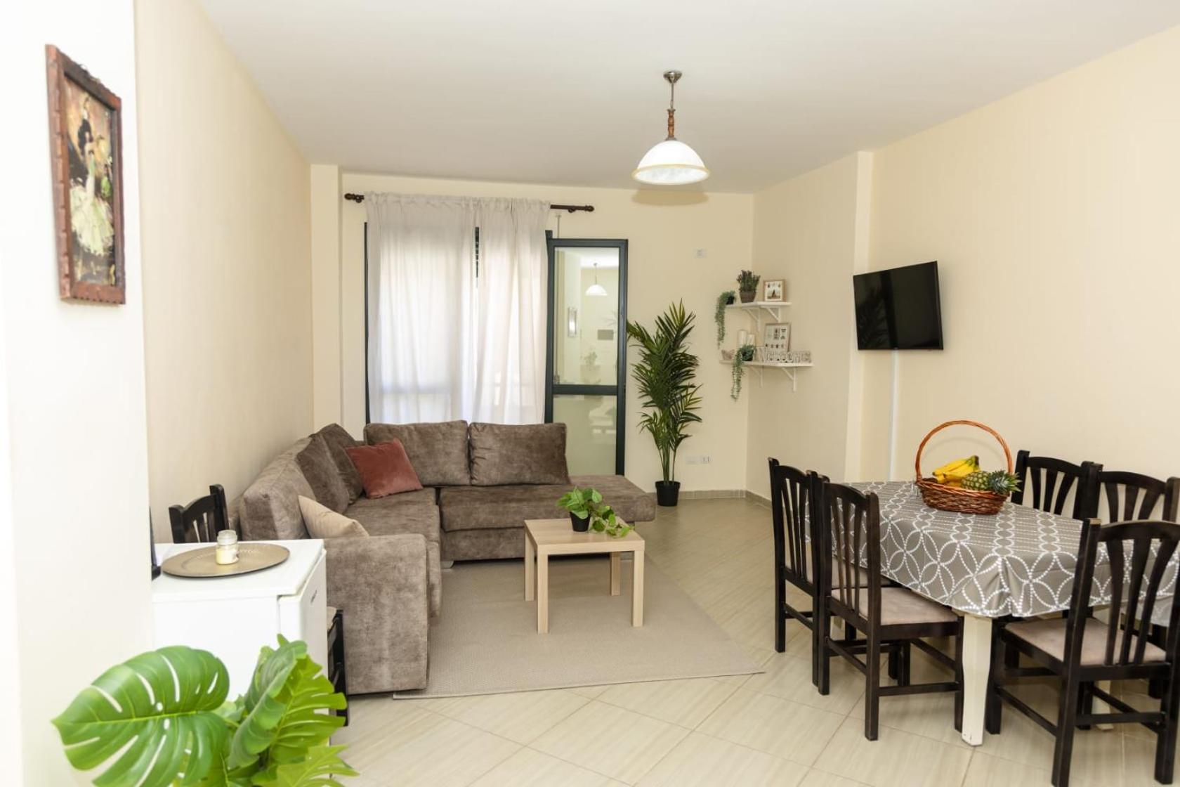 Bay Inn Apartment Sea Front Vlore Ngoại thất bức ảnh