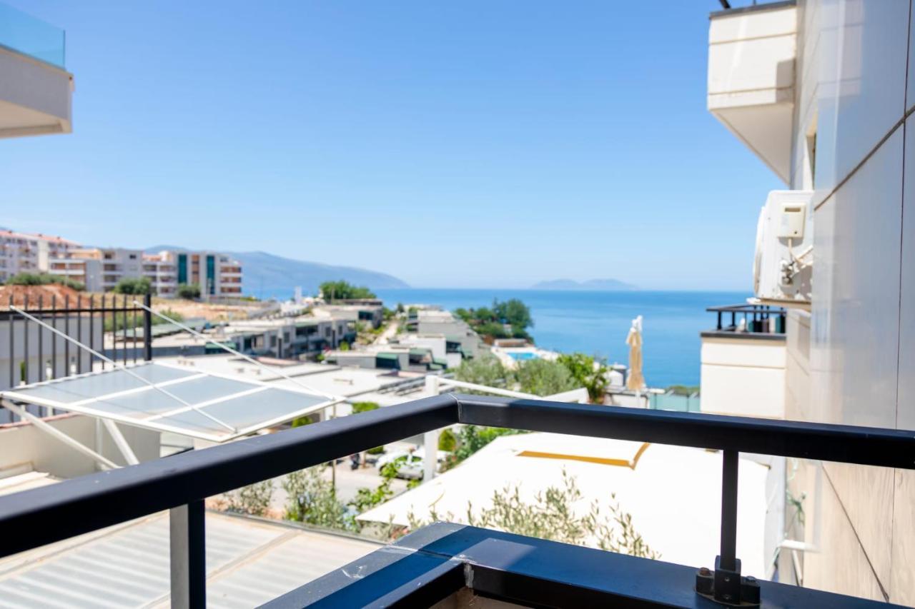 Bay Inn Apartment Sea Front Vlore Ngoại thất bức ảnh