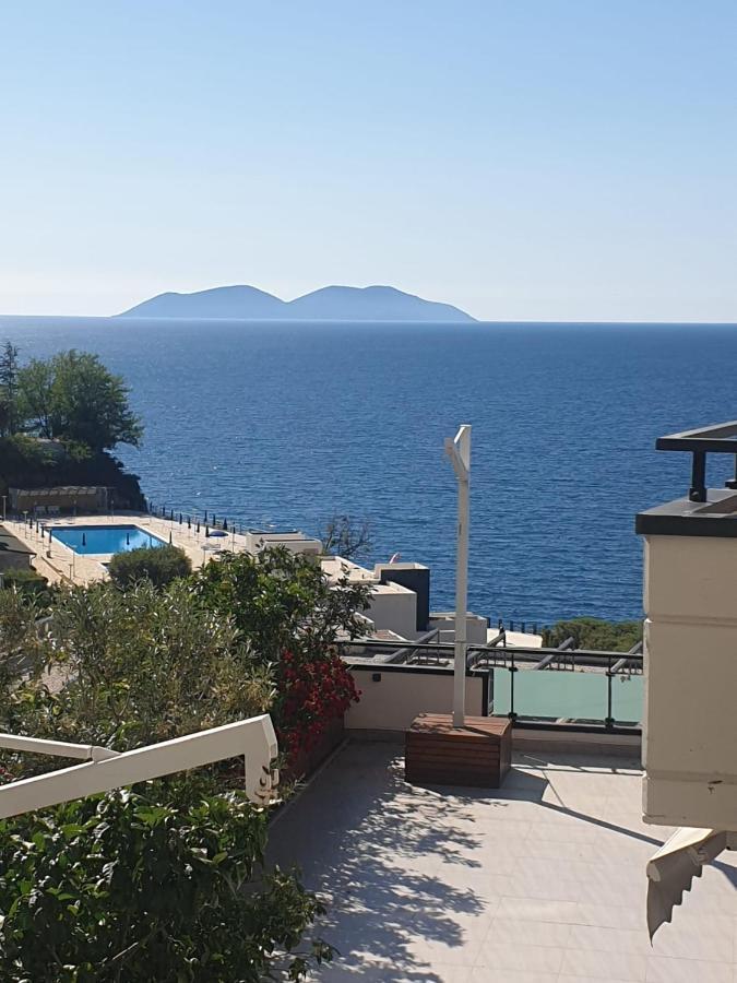 Bay Inn Apartment Sea Front Vlore Ngoại thất bức ảnh